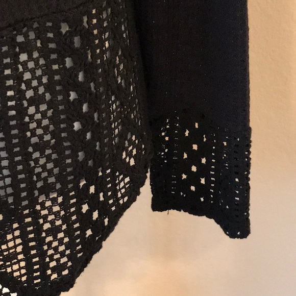 LUCKY BRAND Black Waffle Long Sleeve Top with Lace Size XS - Picture 9 of 16